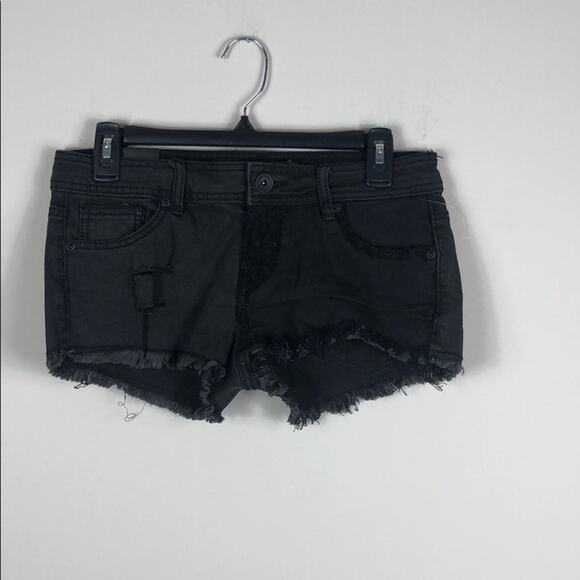 Lovesick The Short Black Lace Cutoff Shorts 5 - Picture 1 of 4